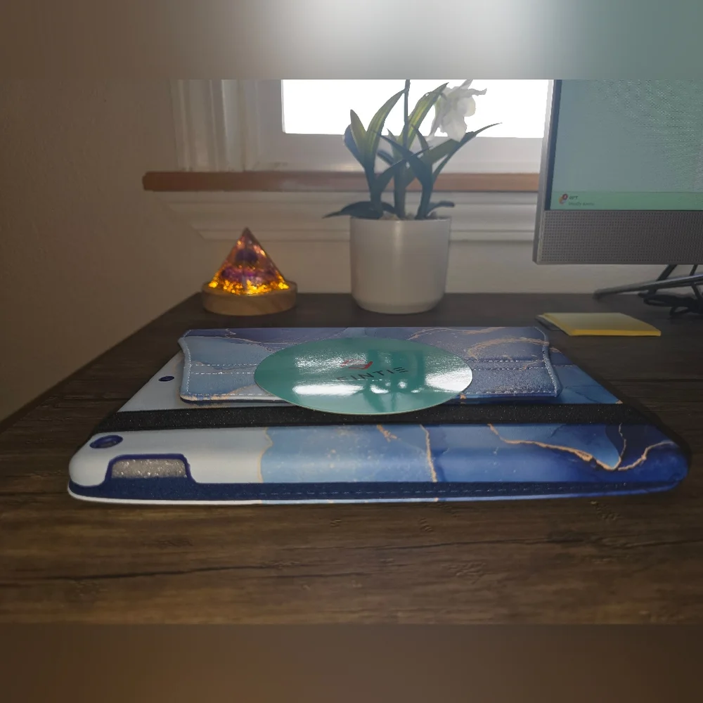 Fintie Rotating Case With Pencil Holder For IPad 10.2 Inch In Ocean
